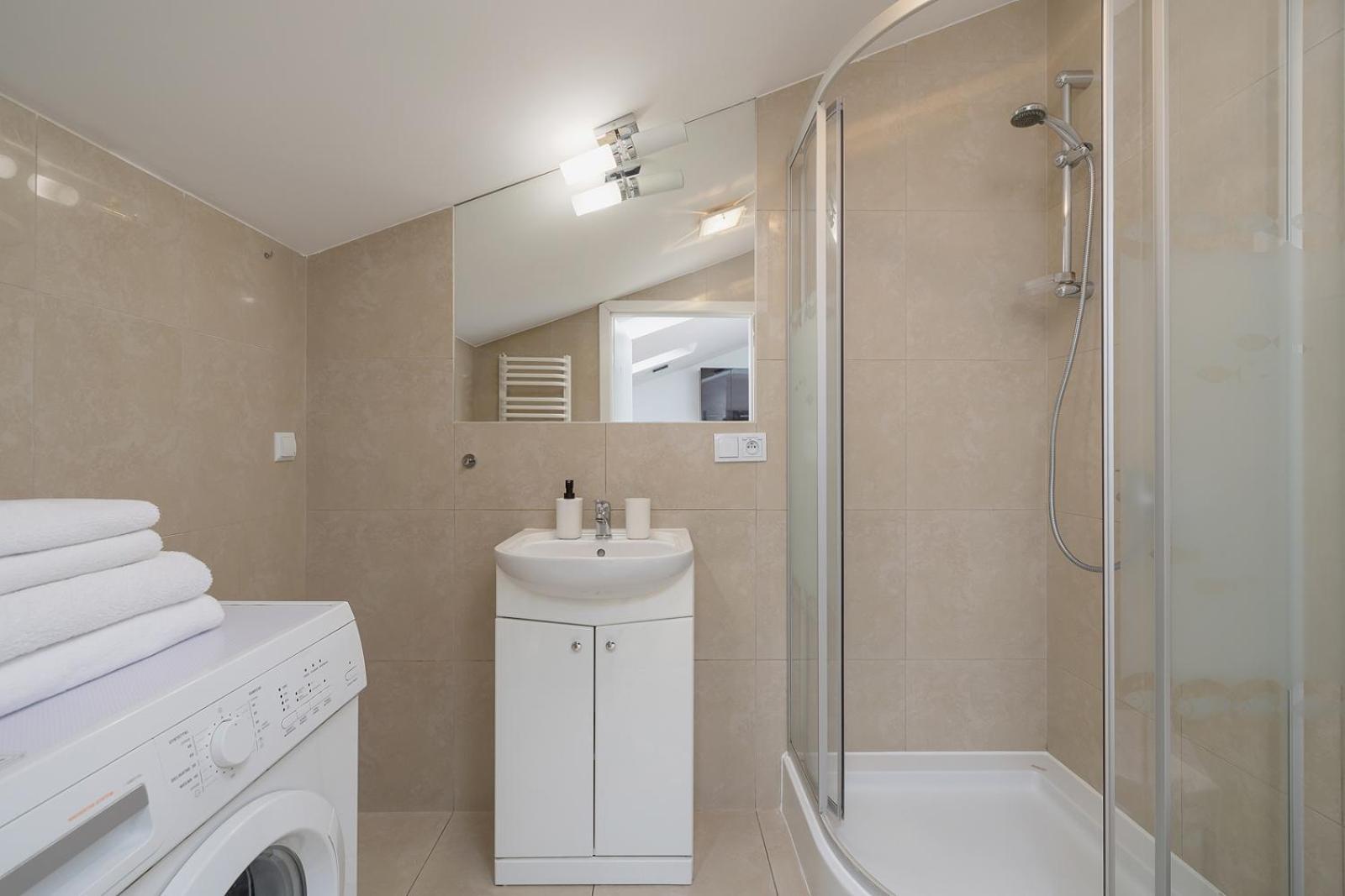 1 Bedroom Apartment With Ac - Dluga 65 Street Cracovia Esterno foto